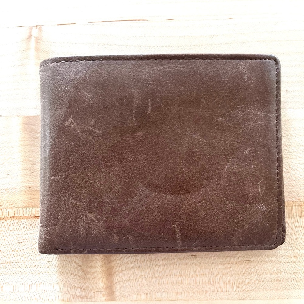 Himi Coffee Brown Leather RFID Bifold Wallet